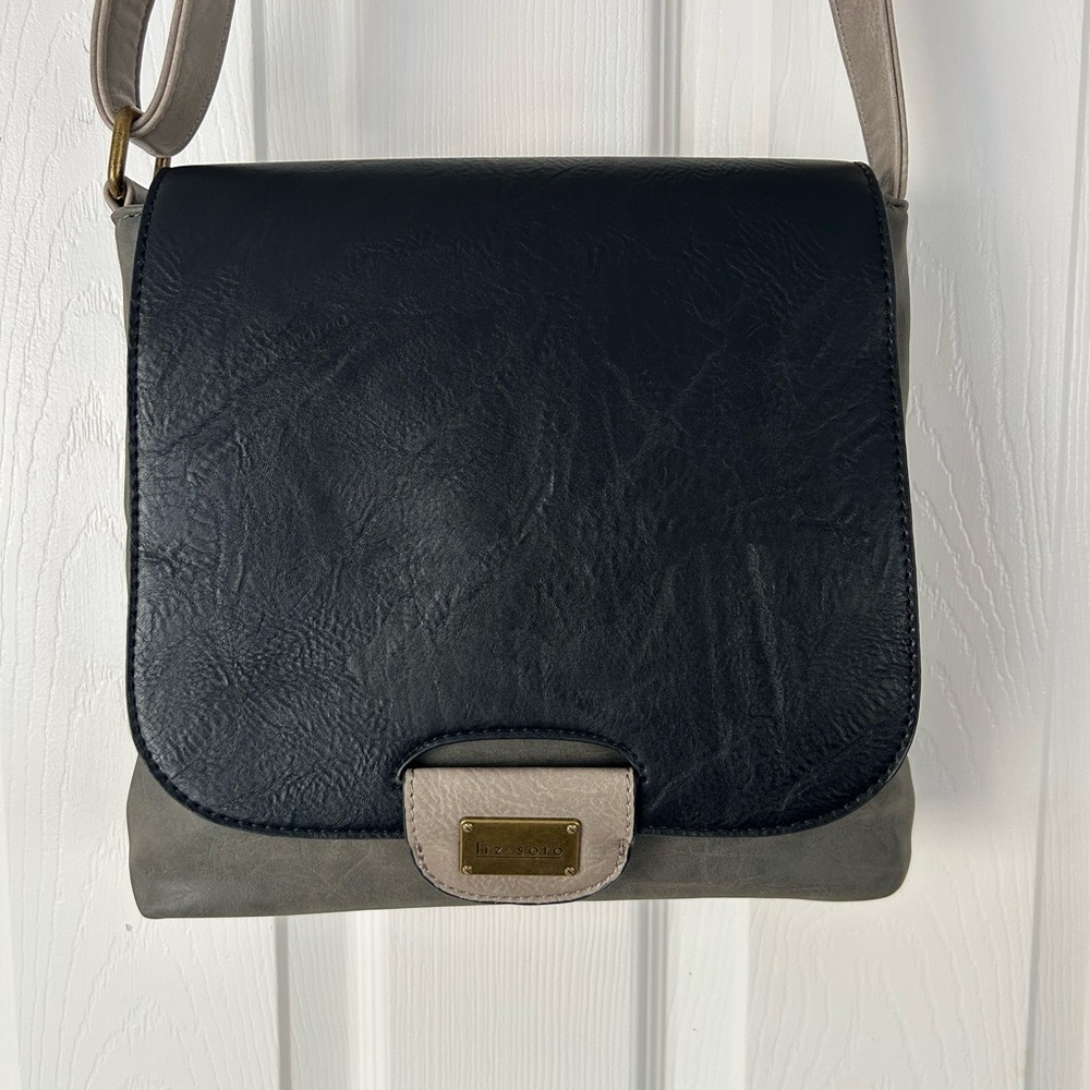 Liz Soto Santa Monica Black and Gray Multi-pocket organizer Crossbody Bag